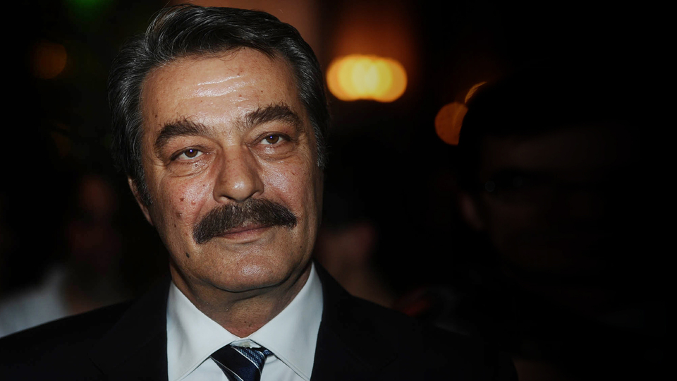 Kadir İnanır, Afrin'deki askerleri sordu