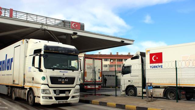 Gümrüklerde "7/24" düzenlemesi bekleme süresini azalttı