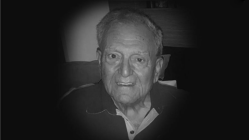 'Hep eğik gezdim bu dünyada'