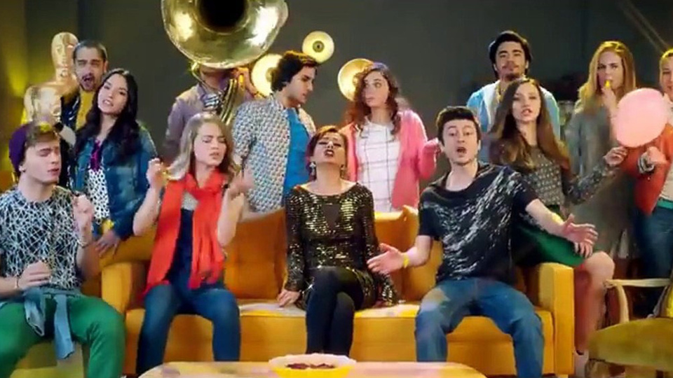 Yıldız Tilbe'den Sevgililer Günü şarkısı