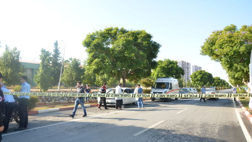 Para için iki kişi öldürdüler, parayı almadan kaçtılar!