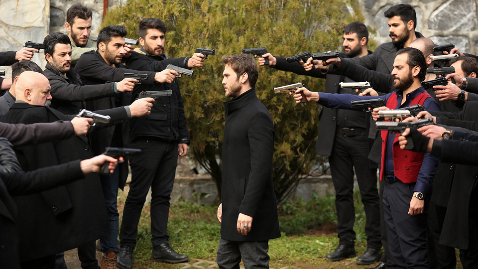 Ünlü oyuncu, Çukur'un kadrosuna katıldı