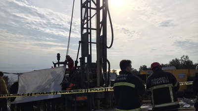 Sondaj makinesine sıkışan işçi öldü