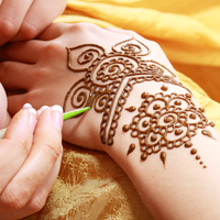 Hamileyken veya emzirirken kına kullanılır mı?