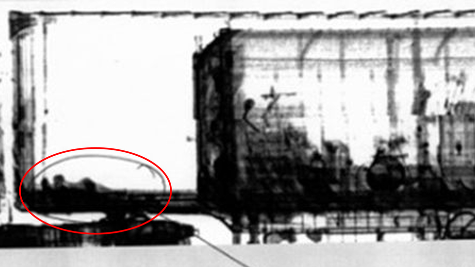 X-ray cihazından geçirilen TIR'da şaşkına çeviren görüntü!