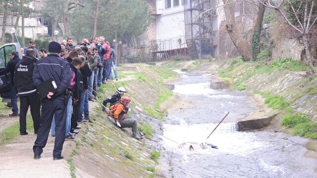 Derede Kadın