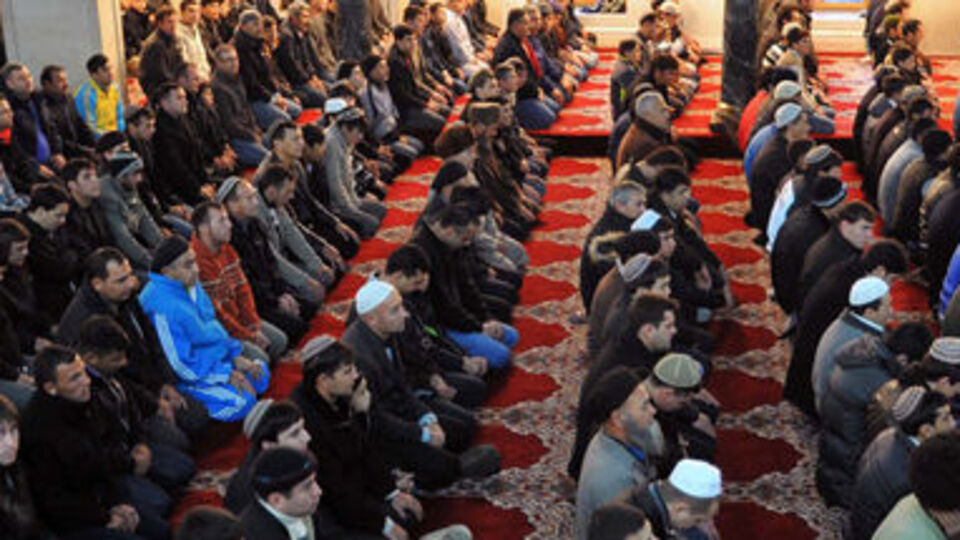 Ankara'da Cuma namazı saat kaçta?