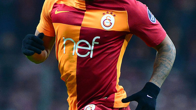Galatasaraylı yıldıza 4 teklif!
