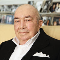 Türker İnanoğlu: Hepsi gitti, ağlamamak elde değil