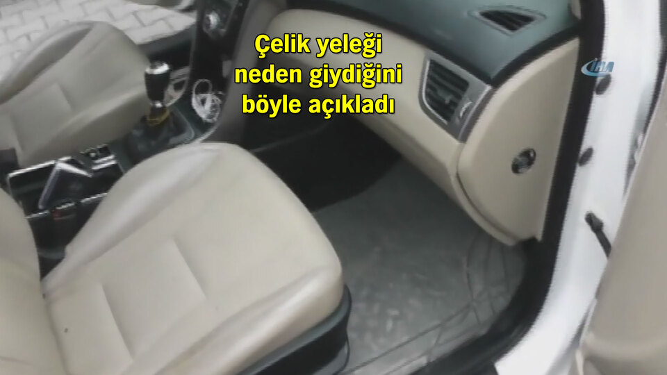 Zuladan iki tabanca, sürücünün üzerinden çelik yelek çıktı!