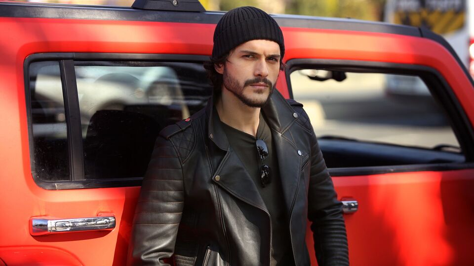 Alperen Duymaz kimdir?