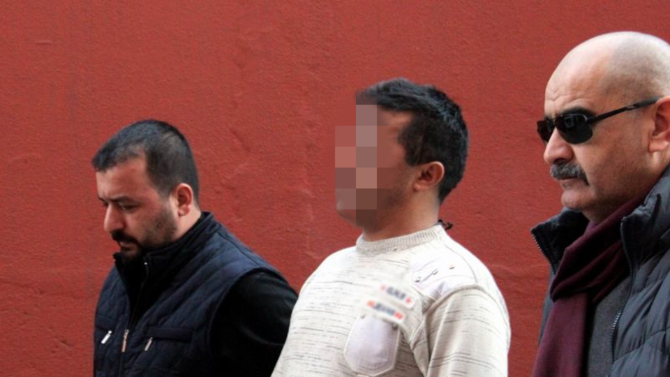 Kayseri'de dehşet! Önce kızını sonra eşini bıçakladı