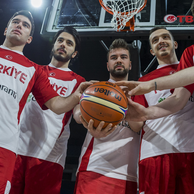 A Milli Erkek Basketbol Takımı, medya ile buluştu