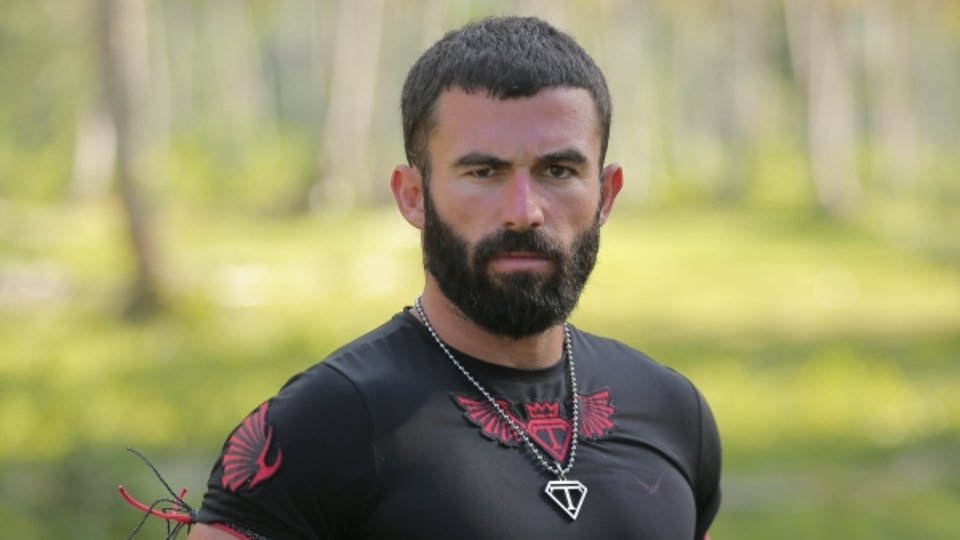 Survivor Ünlüler Turabi Çamkıran kimdir?