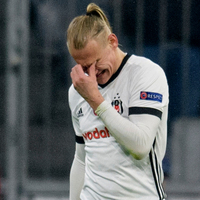 Vida gözyaşlarını tutamadı!