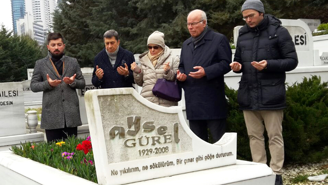 Gürel'e kitaplı anma