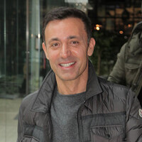 Mustafa Sandal'ın neşesi yerinde