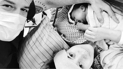 Athena Hakan baba oldu