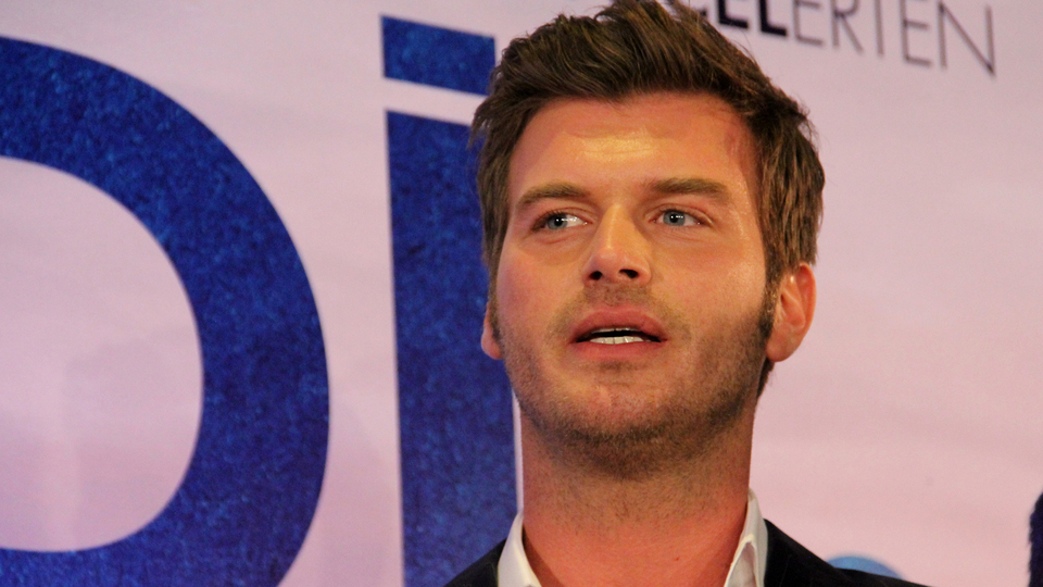 Kıvanç Tatlıtuğ hastaneye koştu