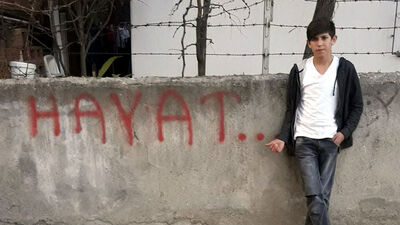 'Mavi Balina' oyunu can aldı! Halı sahada korkunç son