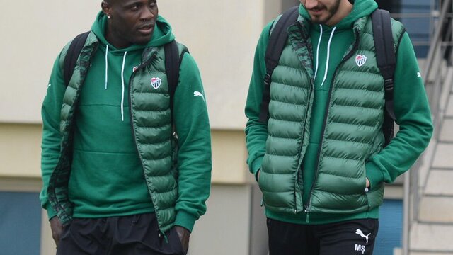 Bursaspor yıldızından yoksun İstanbul'a gitti!