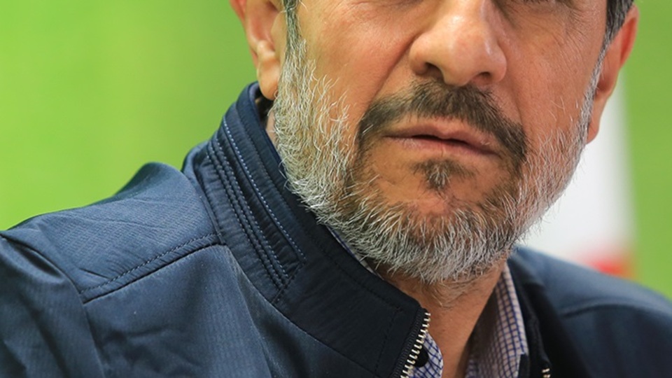 Ahmedinejad'dan Hamaney'e 'özgür seçim' mektubu!