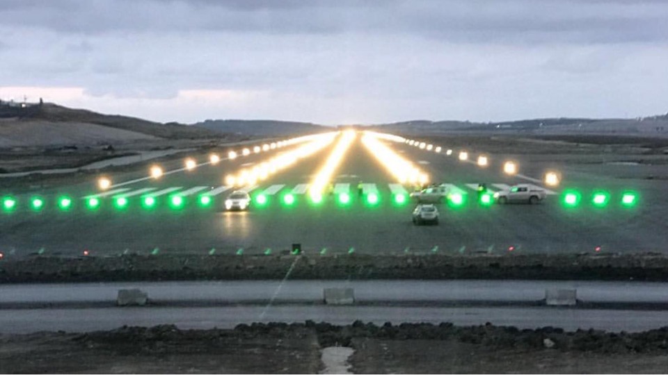 Pistin ışıkları ilk kez yandı