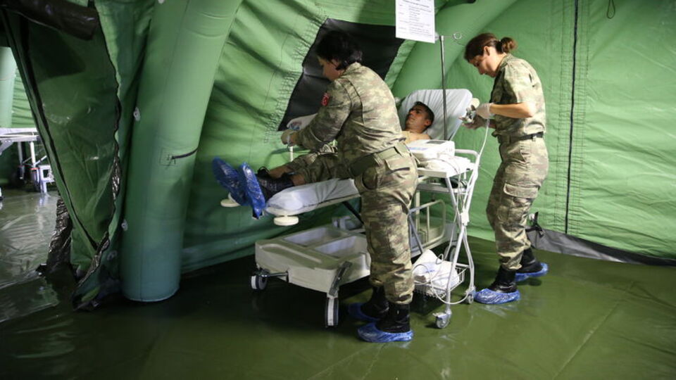 TSK'dan sınıra seyyar hastane