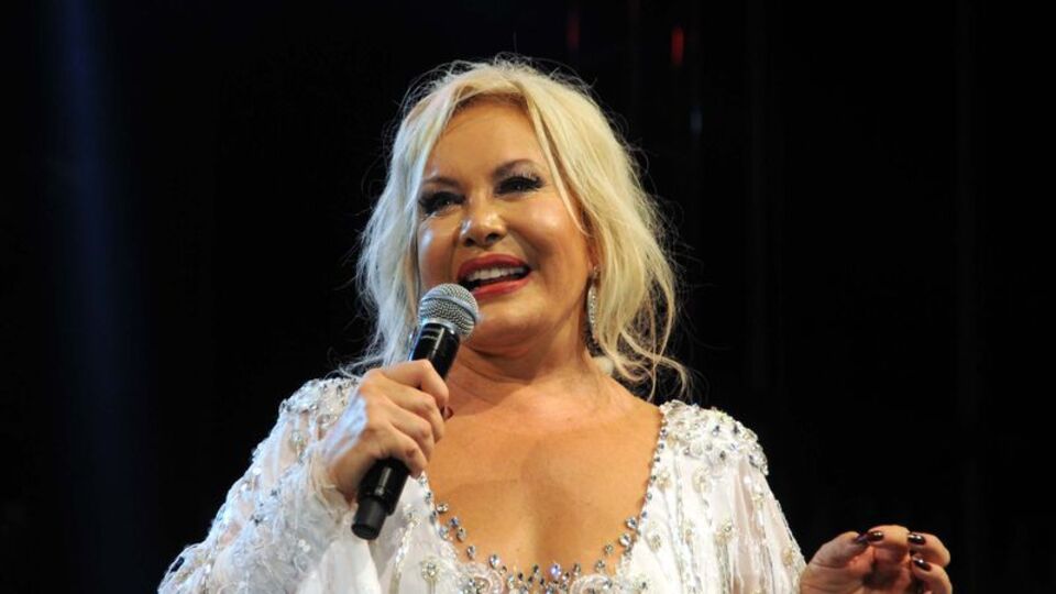 Emel Sayın: Son ana kadar bekledim ama olmuyor...