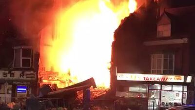 İngiltere'de bir binada patlama!