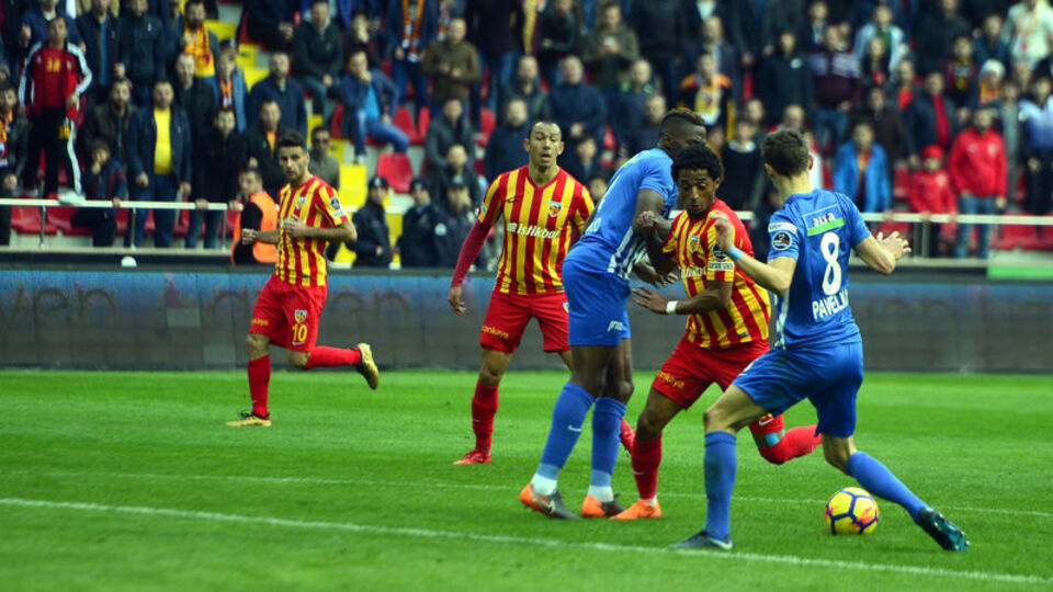 Halil Umut Meler, YETER!