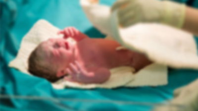 Elektrik kesintisi olabilir diye ertelenen ameliyat bebeğin ölümüne neden oldu