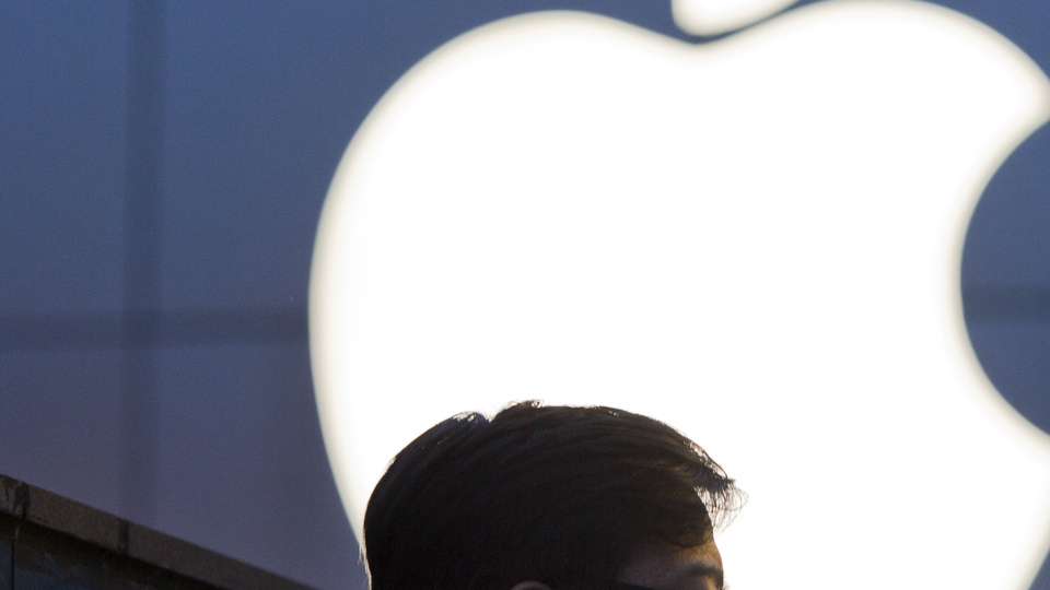 Apple'dan acı itiraf: Kuzuyu kurda emanet ettik!