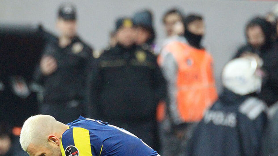 Fenerbahçe'ye büyük şok!
