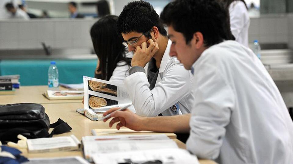 O öğrencilere 'askeri hekim' olma fırsatı! 250 kişi alınacak...