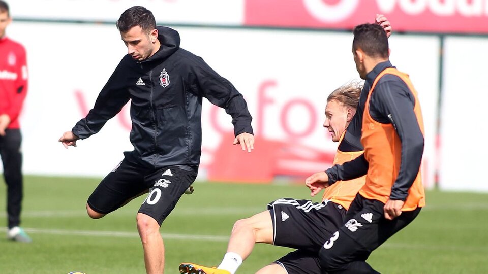 Beşiktaş ara vermedi