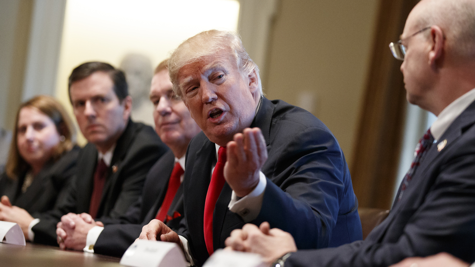 Trump'a ilk uyarı Japon otomobil devinden geldi