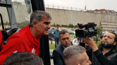 Trabzon'da Şenol Güneş'e büyük tepki!