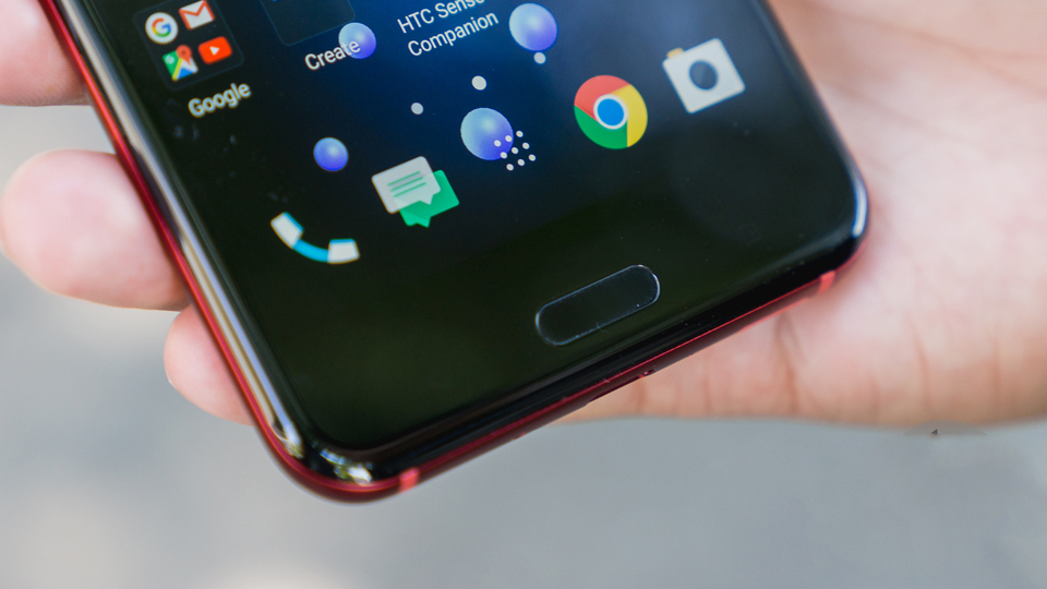 Bu sefer çok iyi özelliklerle geliyor! Galaxy S9'a rakip olabilir!