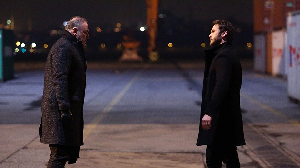 Çukur'da haftalardır beklenen yüzleşme gerçekleşti!