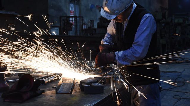 Ekonomi Bakanı Zeybekci'den çelik ve alüminyum açıklaması