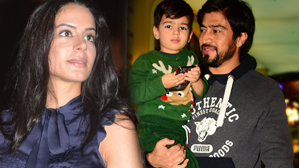 Aynı karede olmak istemedi