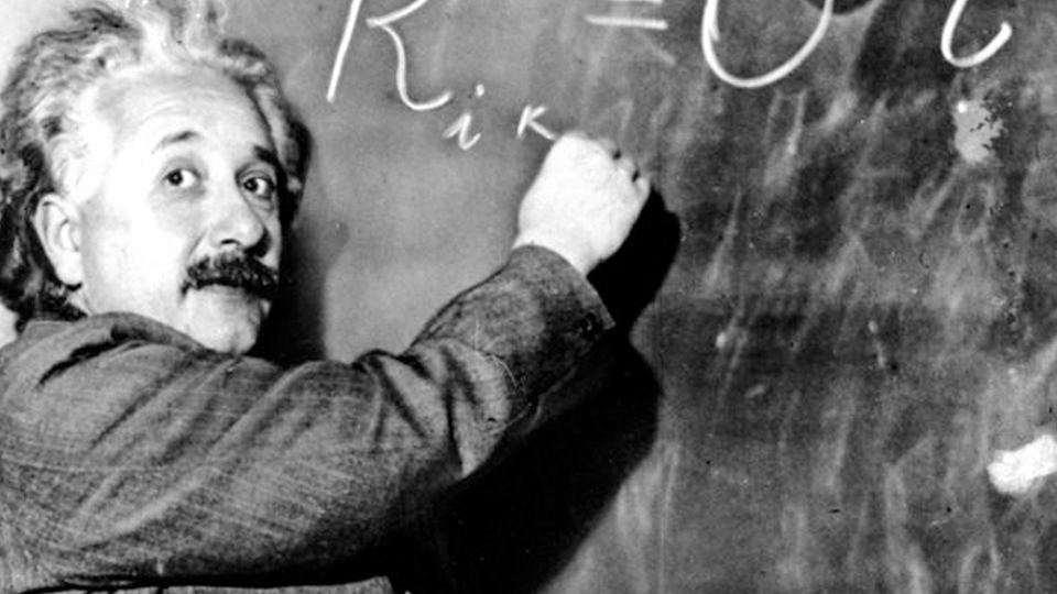 Einstein'ın aşkı için yazdığı not açık artırmayla satıldı