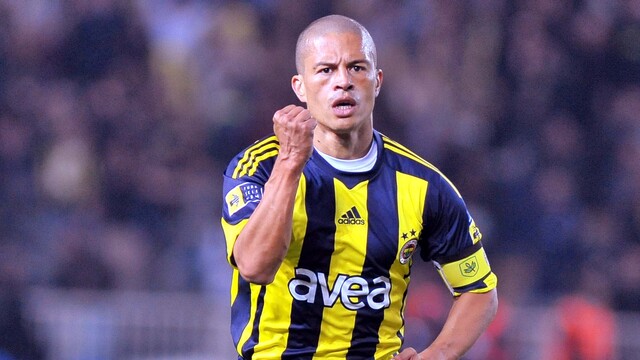 Alex İstanbul'a geliyor!
