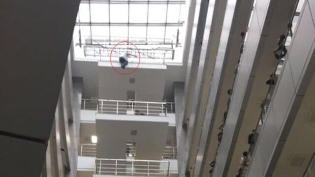 İstanbul Adalet Sarayı'nda intihar girişimi!