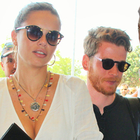 "Adriana Lima, Metin Hara'dan hamile"