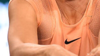 Sharapova'dan erken veda