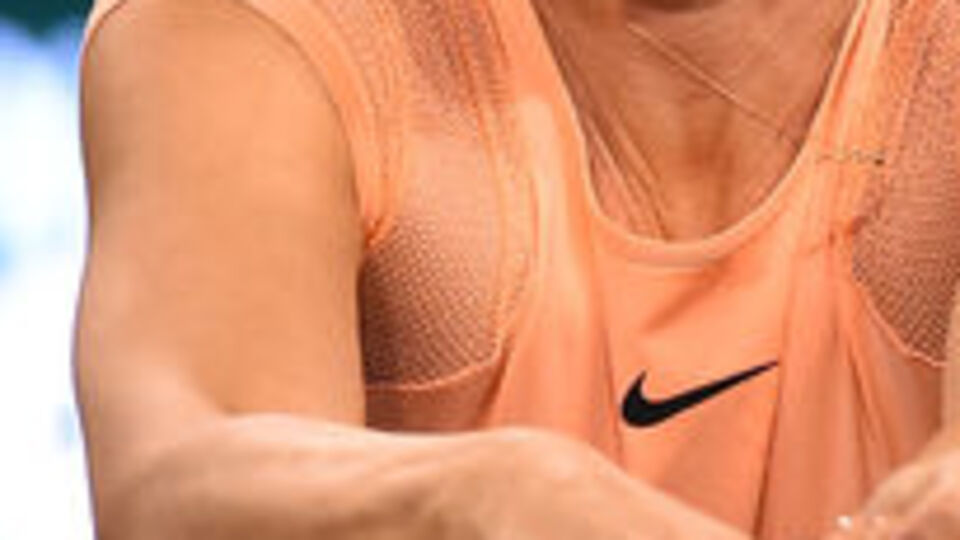 Sharapova'dan erken veda