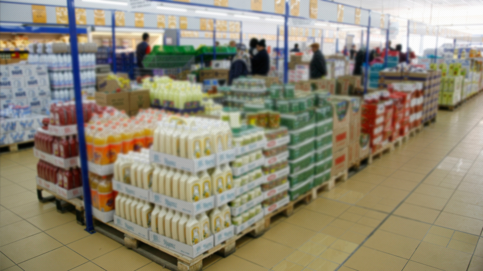 100'ü yurtdışında 730 mağaza açacak