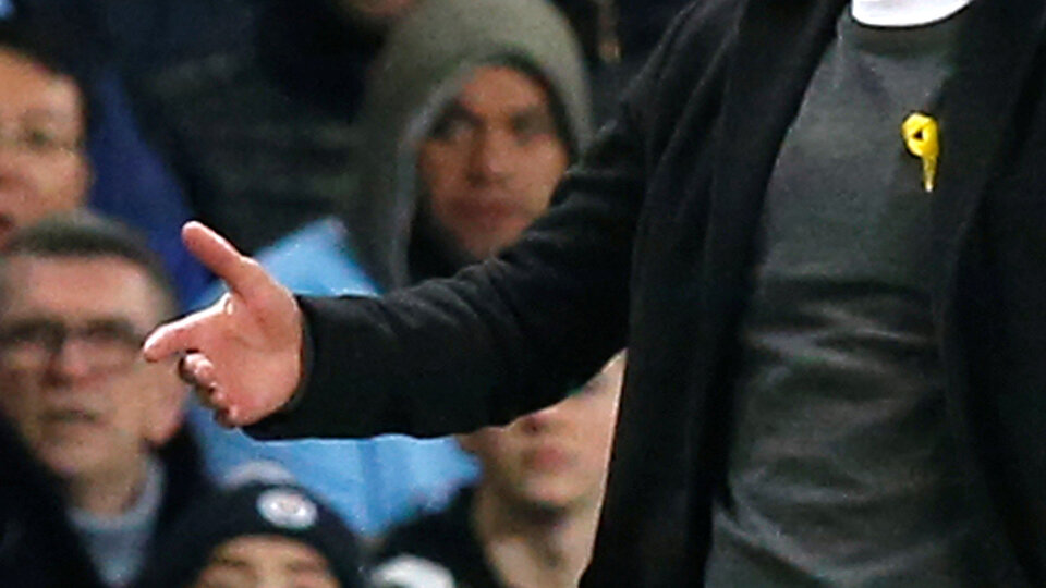 Guardiola'ya ceza geldi!